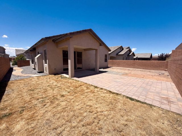 2032 Lobo Trot Court SE, Albuquerque, NM 87123
