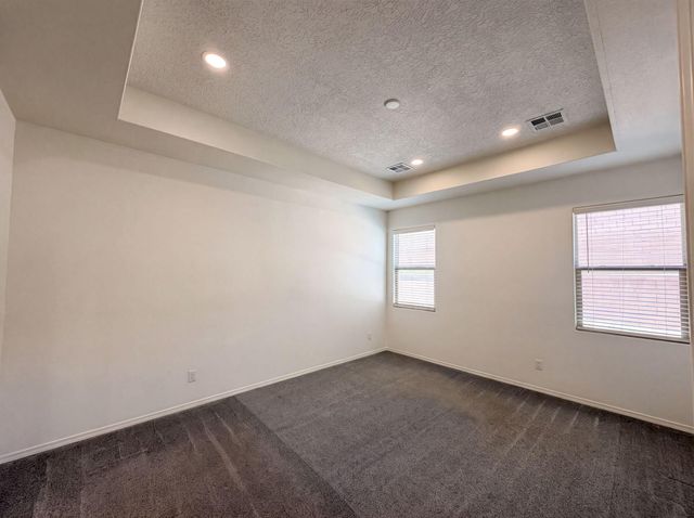 2032 Lobo Trot Court SE, Albuquerque, NM 87123
