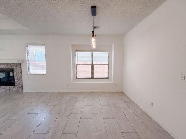 2032 Lobo Trot Court SE, Albuquerque, NM 87123