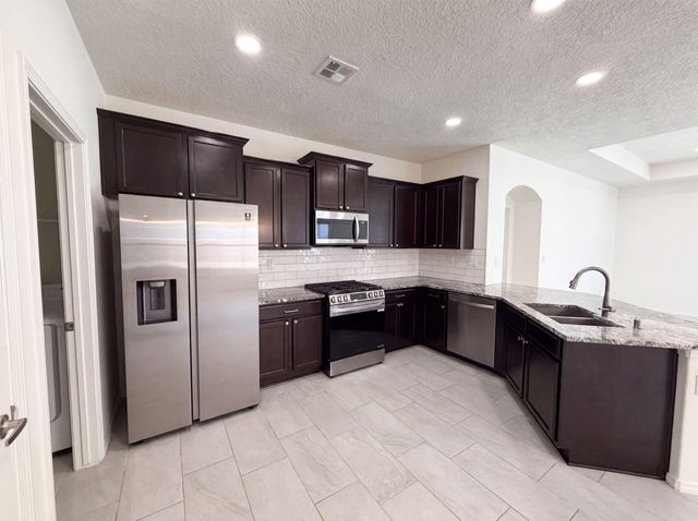 2032 Lobo Trot Court SE, Albuquerque, NM 87123