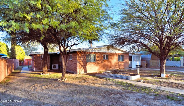 720 S Columbus Boulevard, Tucson, AZ 85711