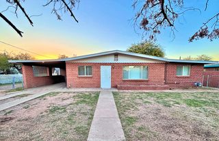 720 S Columbus Boulevard, Tucson, AZ 85711