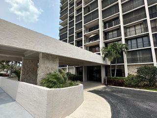 5047 N Highway A1a Ph-2, Hutchinson Island, FL 34949