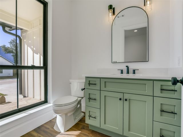 2419 Cherry Lane, Kingsland, TX 78639