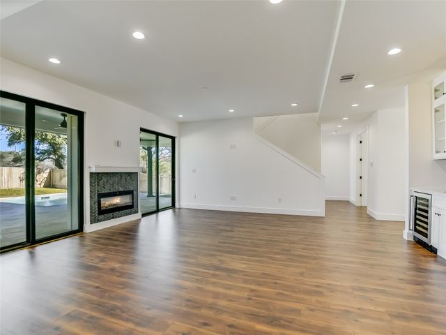 2419 Cherry Lane, Kingsland, TX 78639