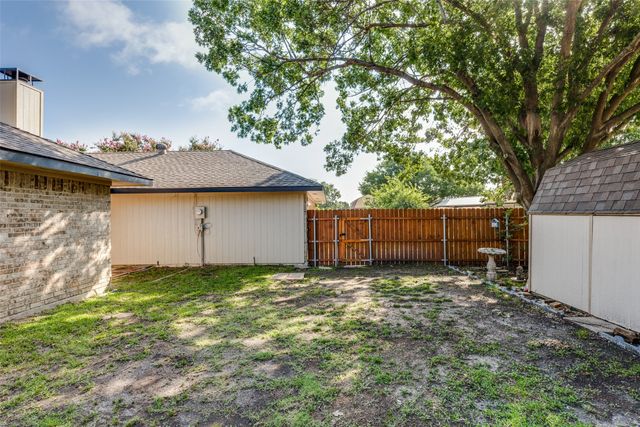 1608 Stroud Lane, Mesquite, TX 75150