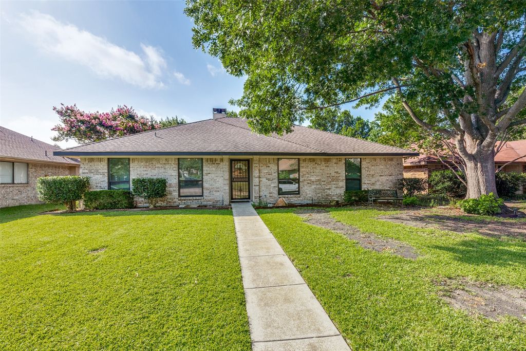 1608 Stroud Lane, Mesquite, TX 75150