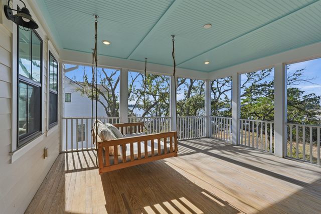 149 Low Tide Court, Charleston, SC 29492
