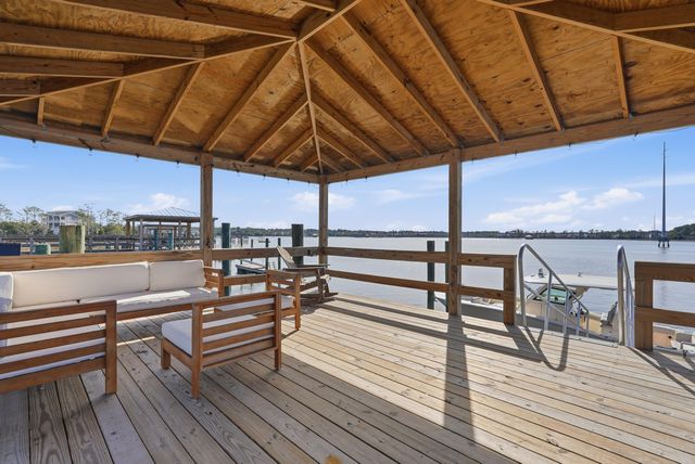 149 Low Tide Court, Charleston, SC 29492