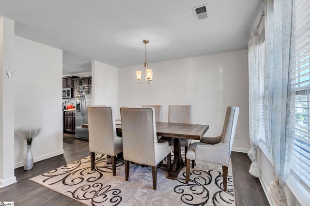 599 Craftsman Lane, Boiling Springs, SC 29316