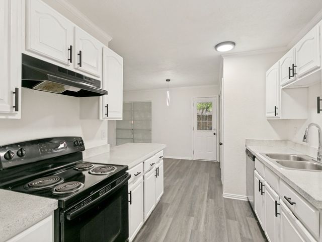 905 Hawthorne Drive, Allen, TX 75002