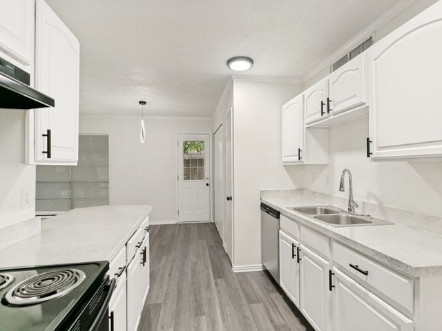 905 Hawthorne Drive, Allen, TX 75002