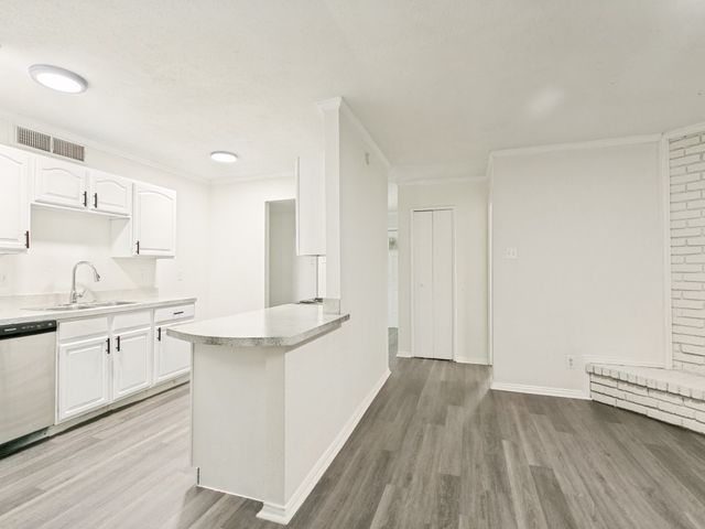 905 Hawthorne Drive, Allen, TX 75002