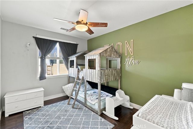 8294 Fall Creek Dr, Eastvale, CA 92880