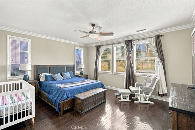 8294 Fall Creek Dr, Eastvale, CA 92880