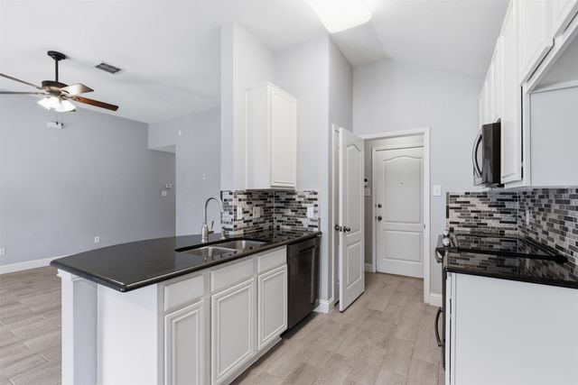 3705 Vista Greens Drive, Fort Worth, TX 76244