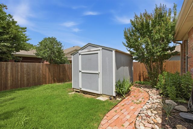 3705 Vista Greens Drive, Fort Worth, TX 76244