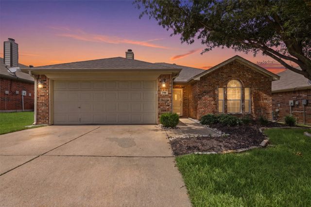 3705 Vista Greens Drive, Fort Worth, TX 76244