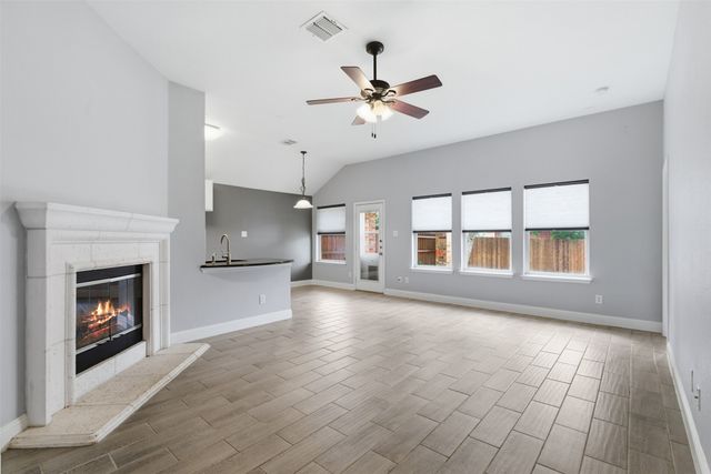 3705 Vista Greens Drive, Fort Worth, TX 76244