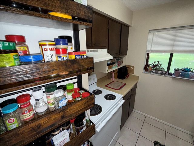 135 SPRINGWOOD CIRCLE E, Longwood, FL 32750