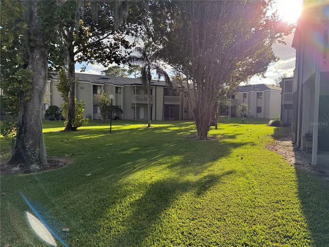 135 SPRINGWOOD CIRCLE E, Longwood, FL 32750