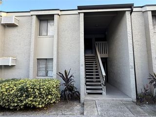 135 SPRINGWOOD CIRCLE E, Longwood, FL 32750