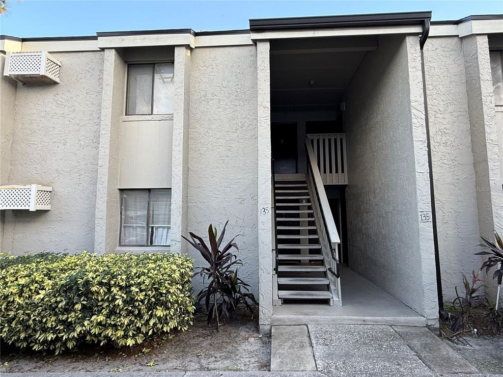 135 SPRINGWOOD CIRCLE E, Longwood, FL 32750