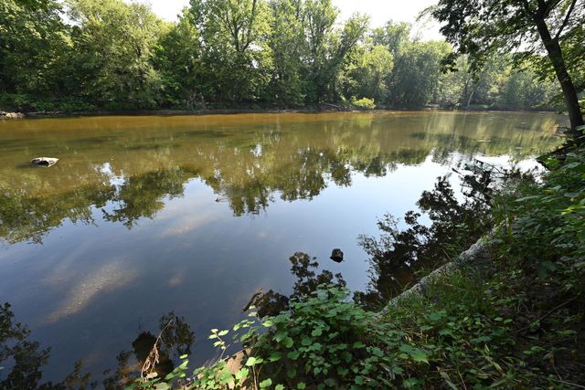 610 N Forest Drive, Winamac, IN 46996