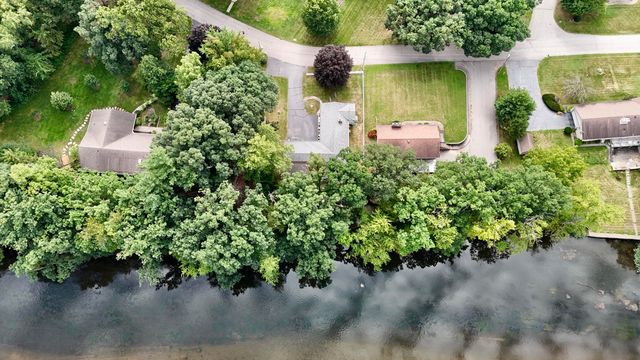 610 N Forest Drive, Winamac, IN 46996