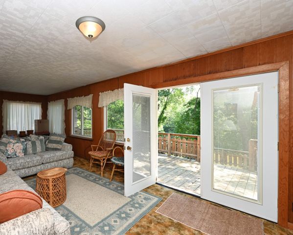 610 N Forest Drive, Winamac, IN 46996