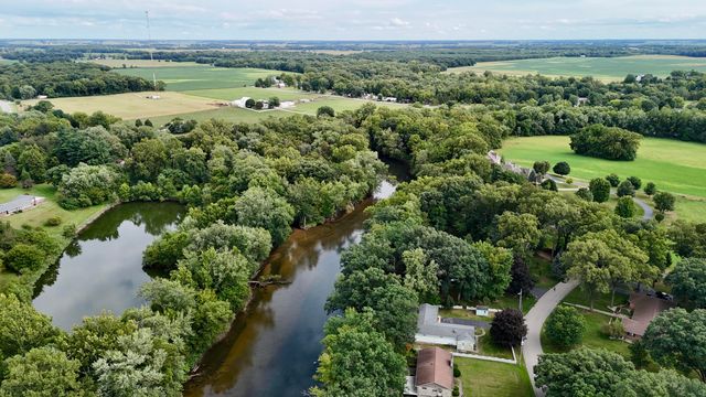 610 N Forest Drive, Winamac, IN 46996