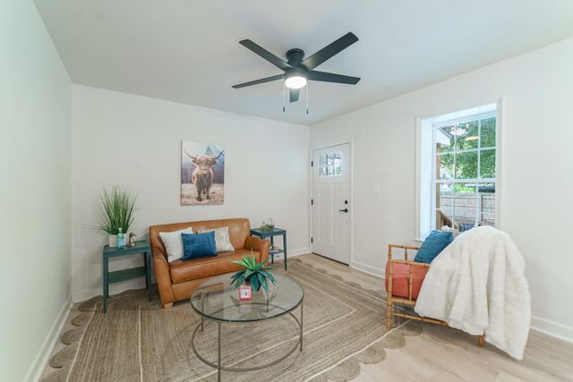 1209 Palm Street, Hanahan, SC 29406