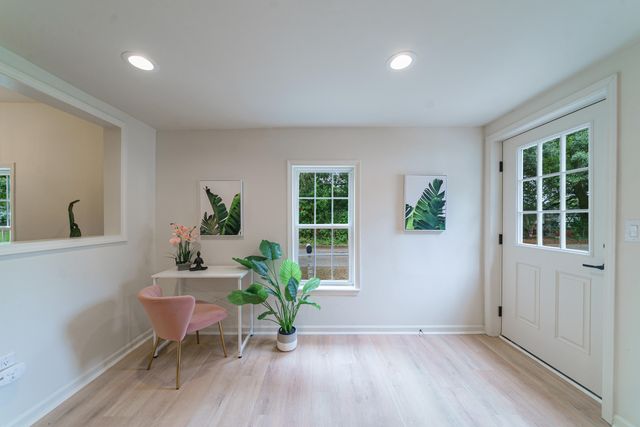 1209 Palm Street, Hanahan, SC 29406