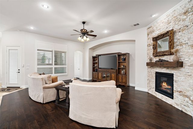 991 Waterview Drive, Prosper, TX 75078