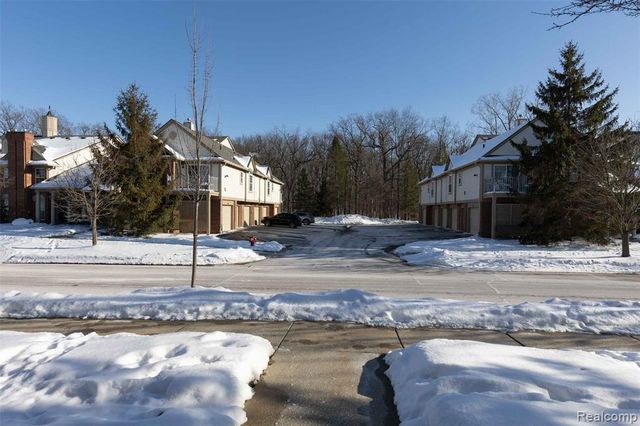 3526 Tremonte Circle, Rochester, MI 48306
