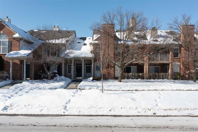 3526 Tremonte Circle, Rochester, MI 48306