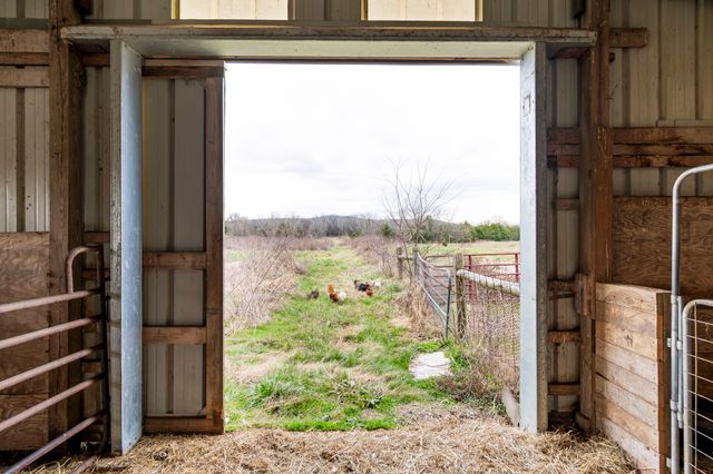 14620 Cainsville Rd, Lebanon, TN 37090