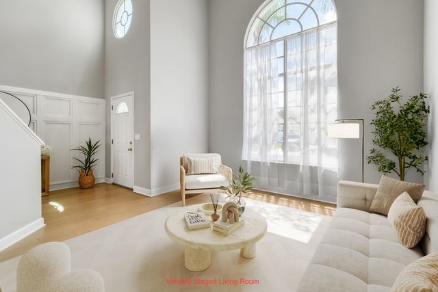 141 St Michaels Court, Jupiter, FL 33458