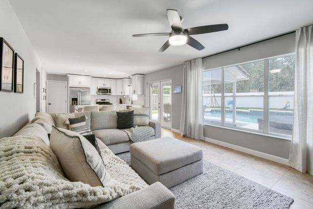 141 St Michaels Court, Jupiter, FL 33458