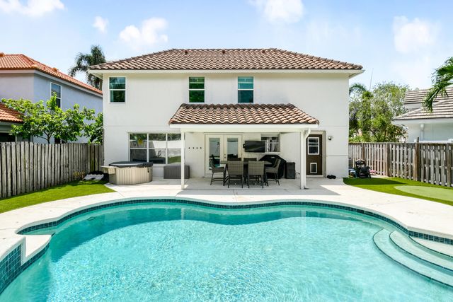 141 St Michaels Court, Jupiter, FL 33458