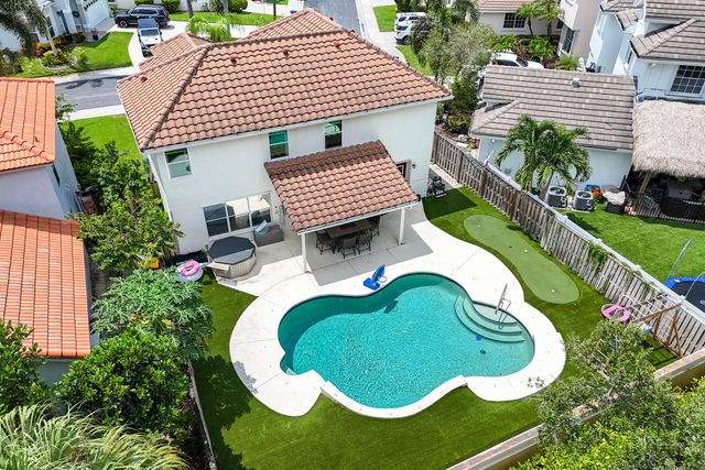 141 St Michaels Court, Jupiter, FL 33458