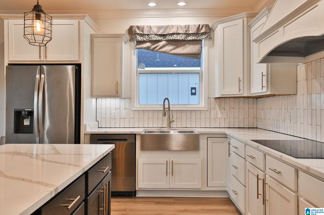 175 CLEAR SPRINGS DRIVE, Lincoln, AL 35096