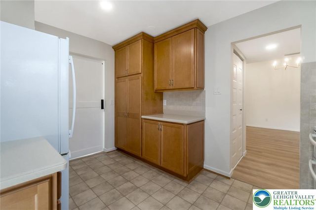 2796 Springhaven Place 376, Lower Macungie Twp, PA 18062