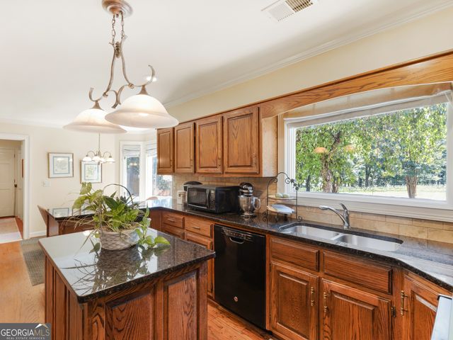 2332 Benji Boulevard SE, Conyers, GA 30013