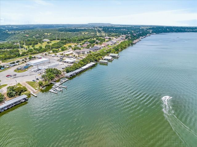 1424 Cirrus Loop, Granbury, TX 76049