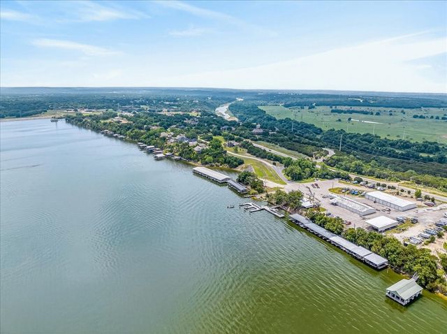 1424 Cirrus Loop, Granbury, TX 76049