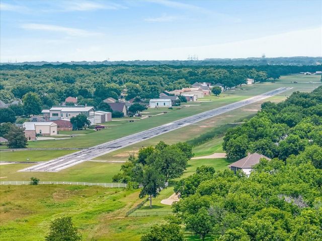 1424 Cirrus Loop, Granbury, TX 76049