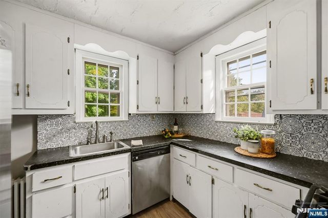 468 N Central Avenue, Ramsey, NJ 07446