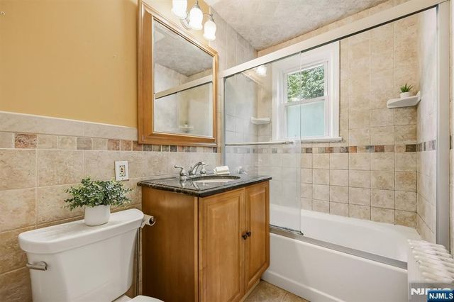 468 N Central Avenue, Ramsey, NJ 07446