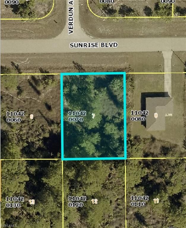 716 Sunrise BLVD, LEHIGH ACRES, FL 33974 — exterior